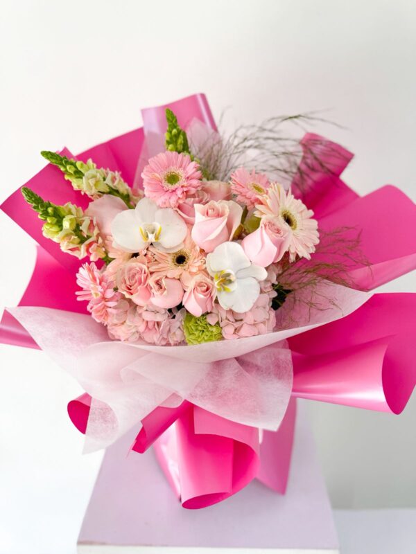 Queen Mary Bouquet