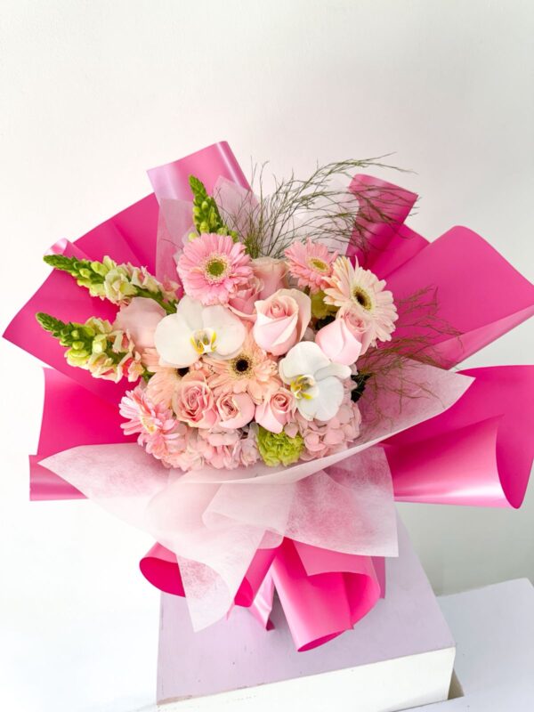 Queen Mary Bouquet - Imagen 2
